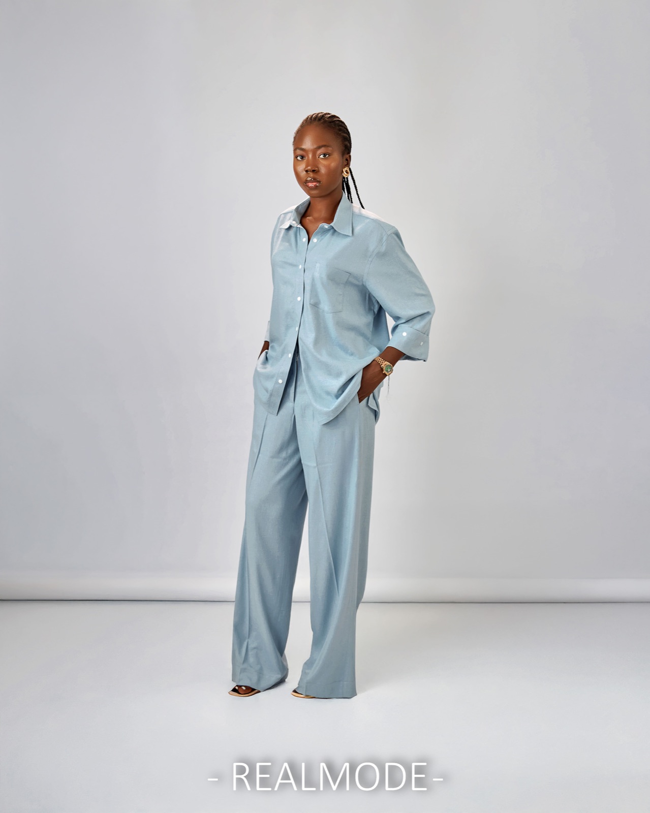 Natural-cloth two-piece from the linen collection